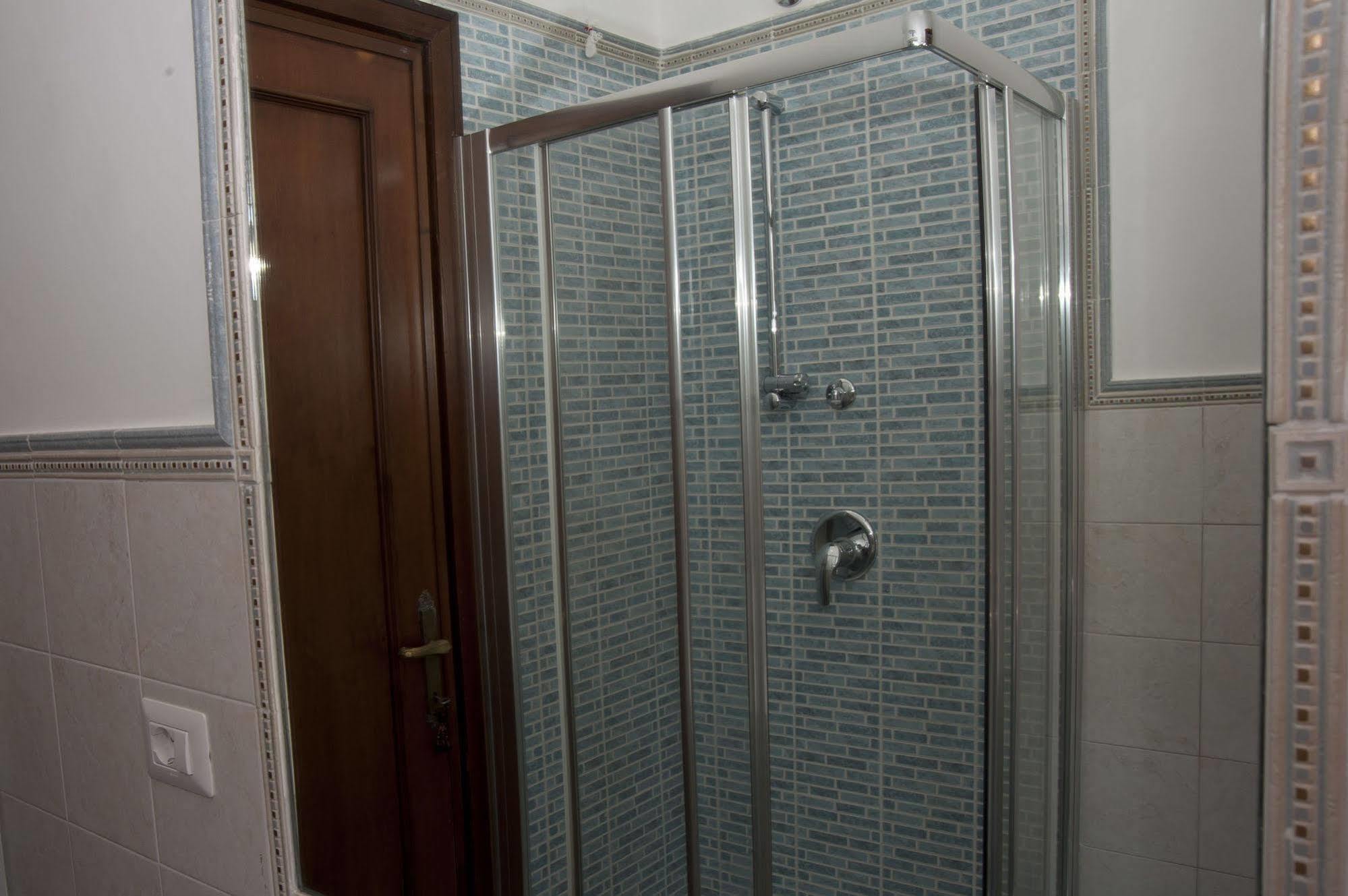 Bed and Breakfast Domus In Viridi Рим Экстерьер фото